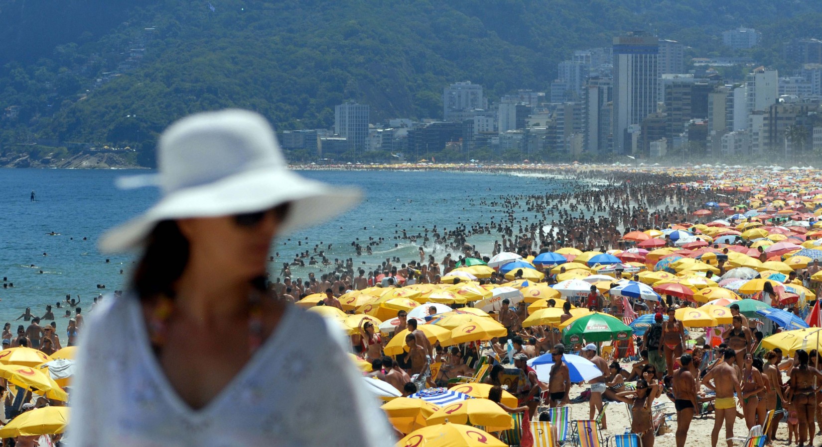 Praia cheia