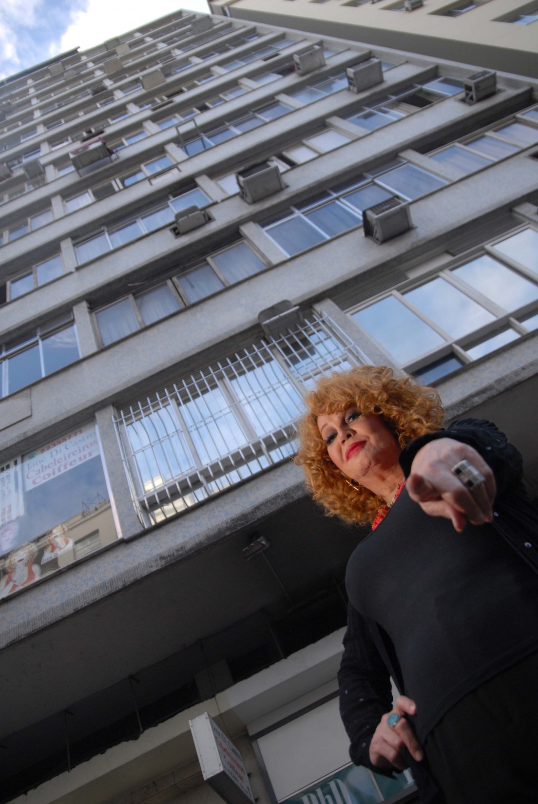 A síndica travesti
